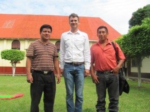 Pastor of Livingston meets with representatives of Hope for the Rio Dulce